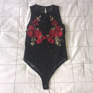 Embroidered Lace Bodysuit🌹🌺
